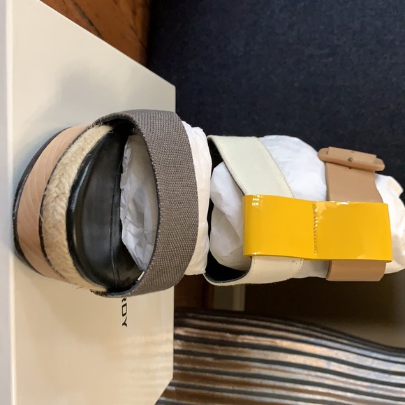 Pierre Hardy Heeled Sandal - Picture 6 of 13